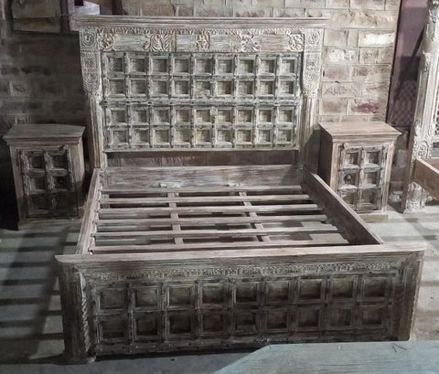 Whitewashed Carved Wooden Bed by Ramdev Art – Classic Indian Furniture with Antique Finish